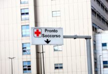 Neonato arriva morto in ospedale a Cecina, portato dalla madre in un sacchetto