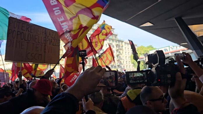 Corteo-Napolijpg