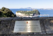 A Napoli una targa commemorativa dedicata alla Regina Maria di Romania